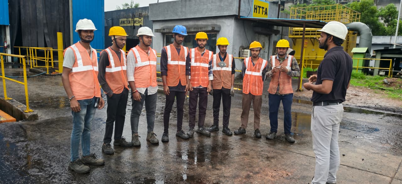 Mechanical equipment installation and erection at a thermal power project